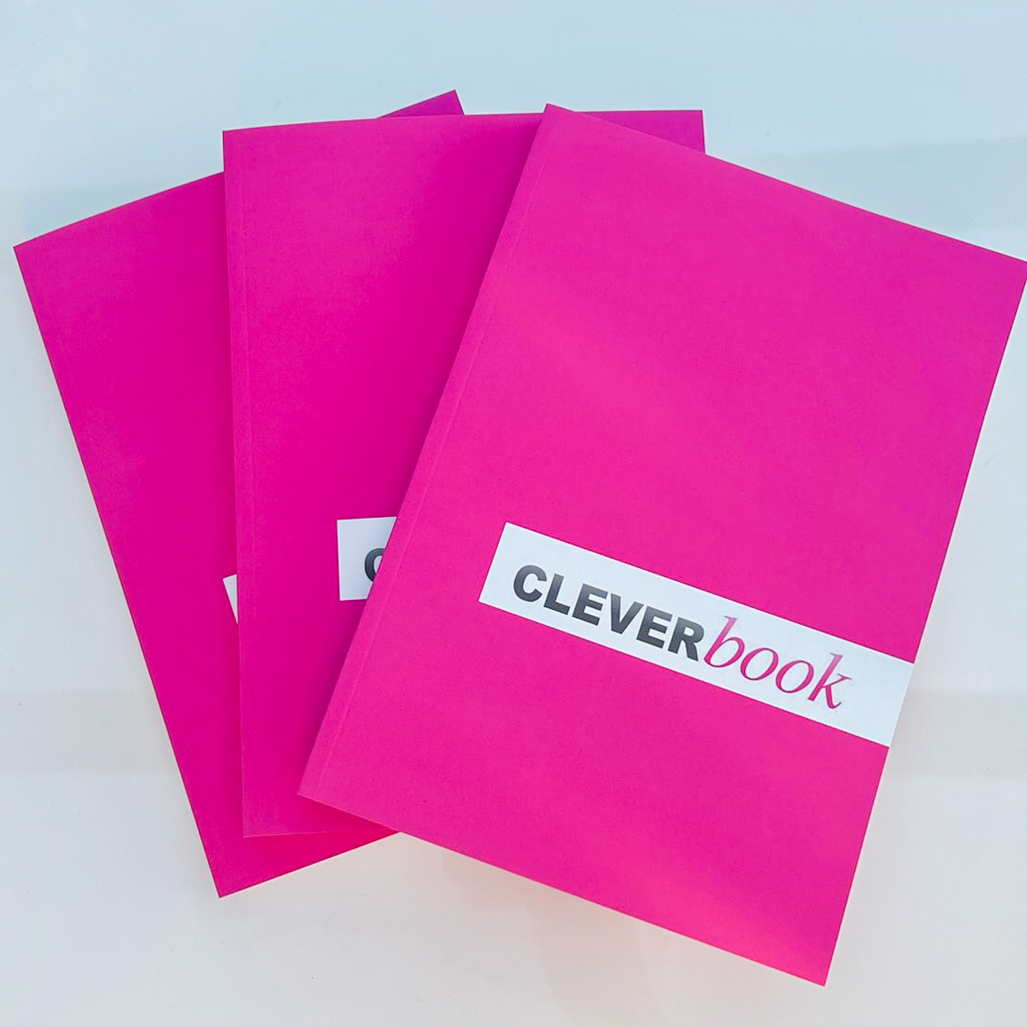 Corinna-Werner-CleverHealth_Corinna-draussen-Spagat_02